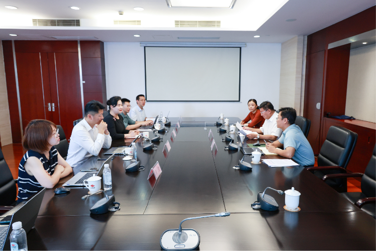 王向东为“十五五”绿色低碳竞争力定调、算账、找路